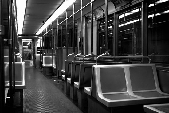 EMPTY_SUBWAY.JPG