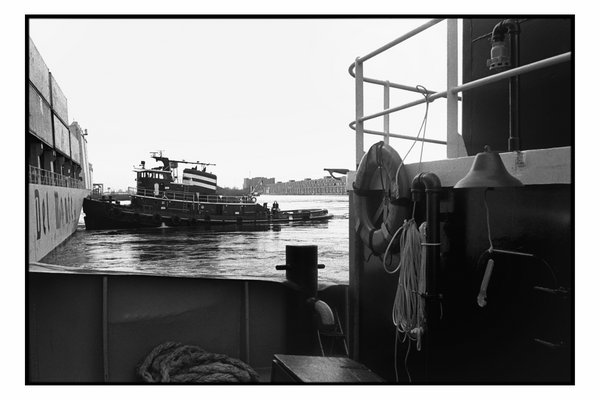 050-tug_from_deck.jpg