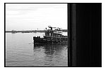 053-tug_window.jpg